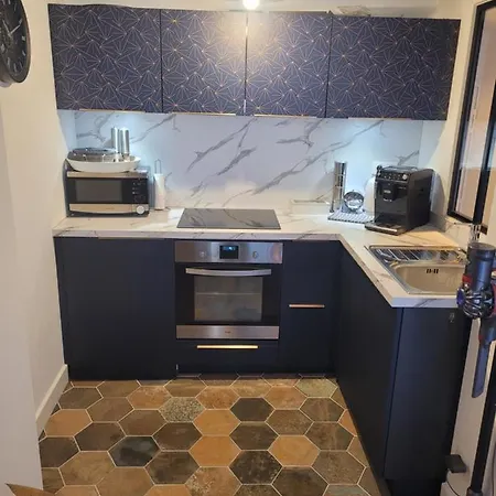 Lieu Unique Coeur De Avec Terrasse Et Jacuzzi Apartment Cahors