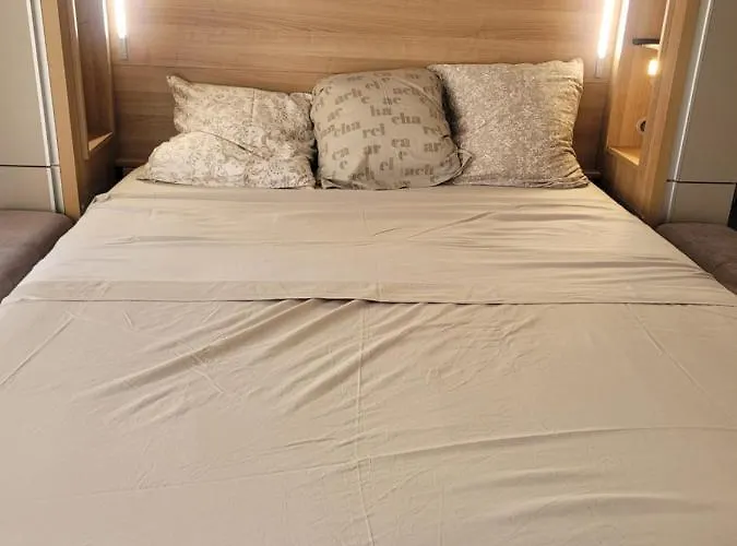 Lieu Unique Coeur De Avec Terrasse Et Jacuzzi 아파트